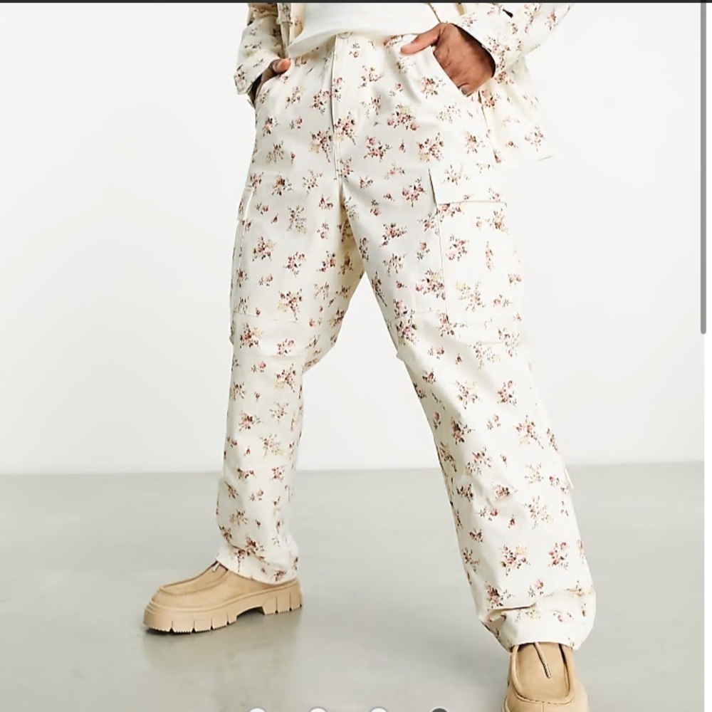 HUF co-ord utility cargo trousers in white with all over floral print Size XL - Picture 10 of 16